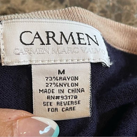 Carmen Marc Valvo Sweater Set SZ M/2 for 1 - Picture 12 of 12